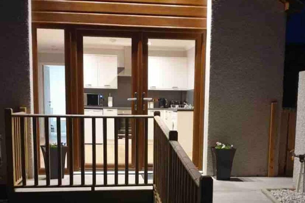 Rammal Lodge - Entire Home, Self Catering Apartment In Inverness Exteriör bild
